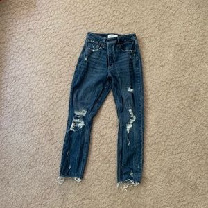 Abercrombie and Fitch curve love mom jean